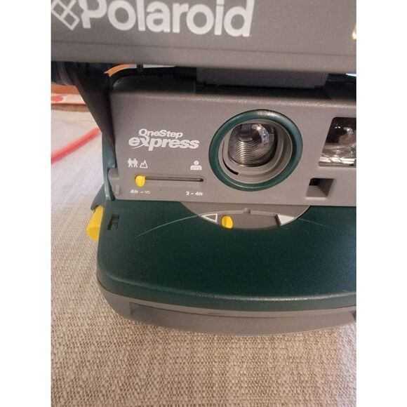 Vintage Polaroid Hunter Green One Step Express 600 Instant Film Camera - Picture 6 of 7